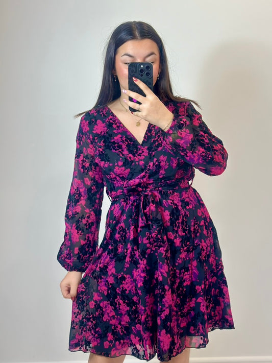 Robe Megara