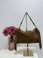 Sac AYA taupe - cuir vachette effet daim, fabriqué en Italie - Ds'Clothes