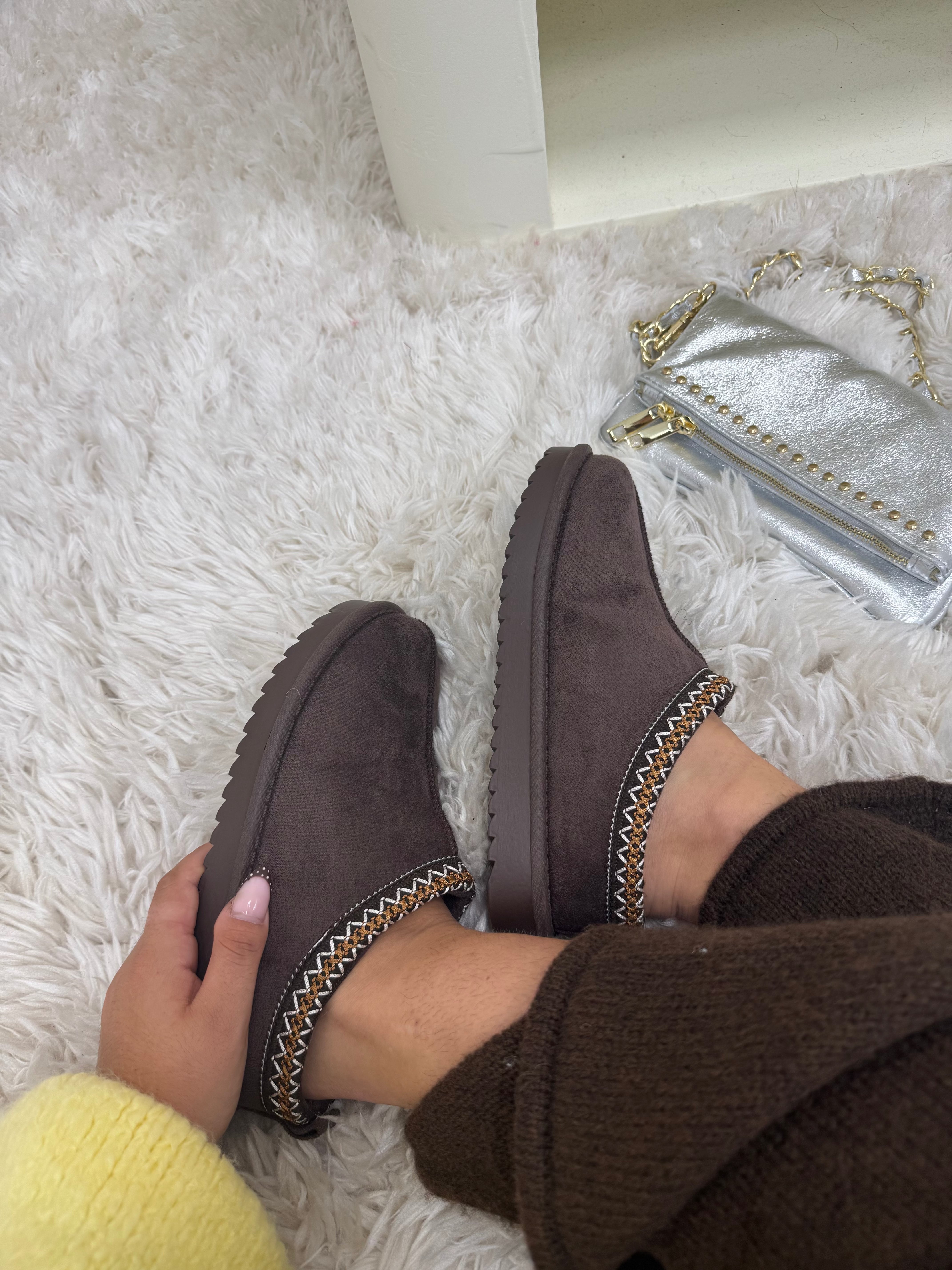 chaussures mules basse chocolat dsclothes