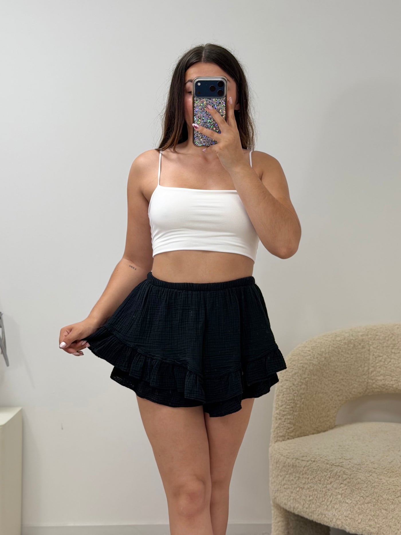 Jupe-short noir 100% coton taille unique fabriquée en Italie - vue face - Ds'Clothes