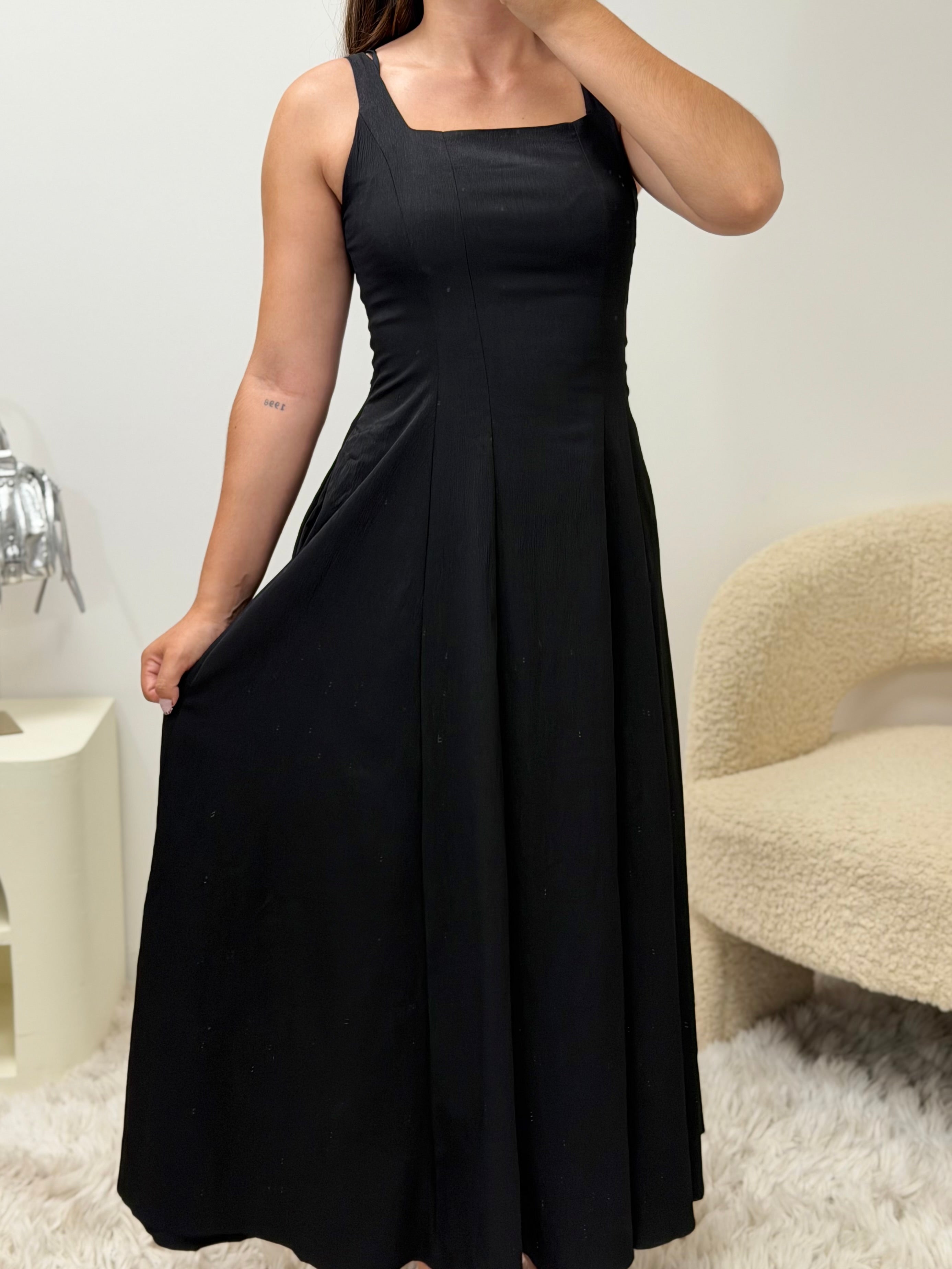 Robe longue Gamze noire moulante avec zip - vue portée - Ds'Clothes