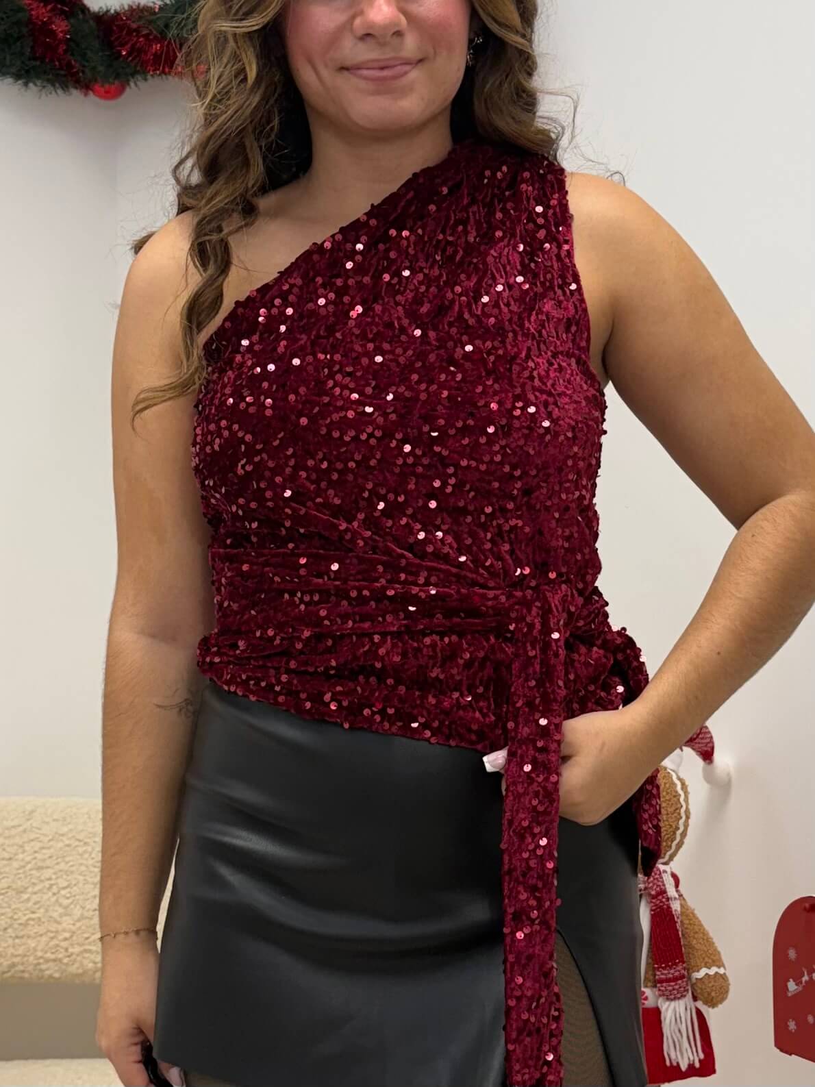 haut Haut asymétrique à strass velour bordeaux dsclothes